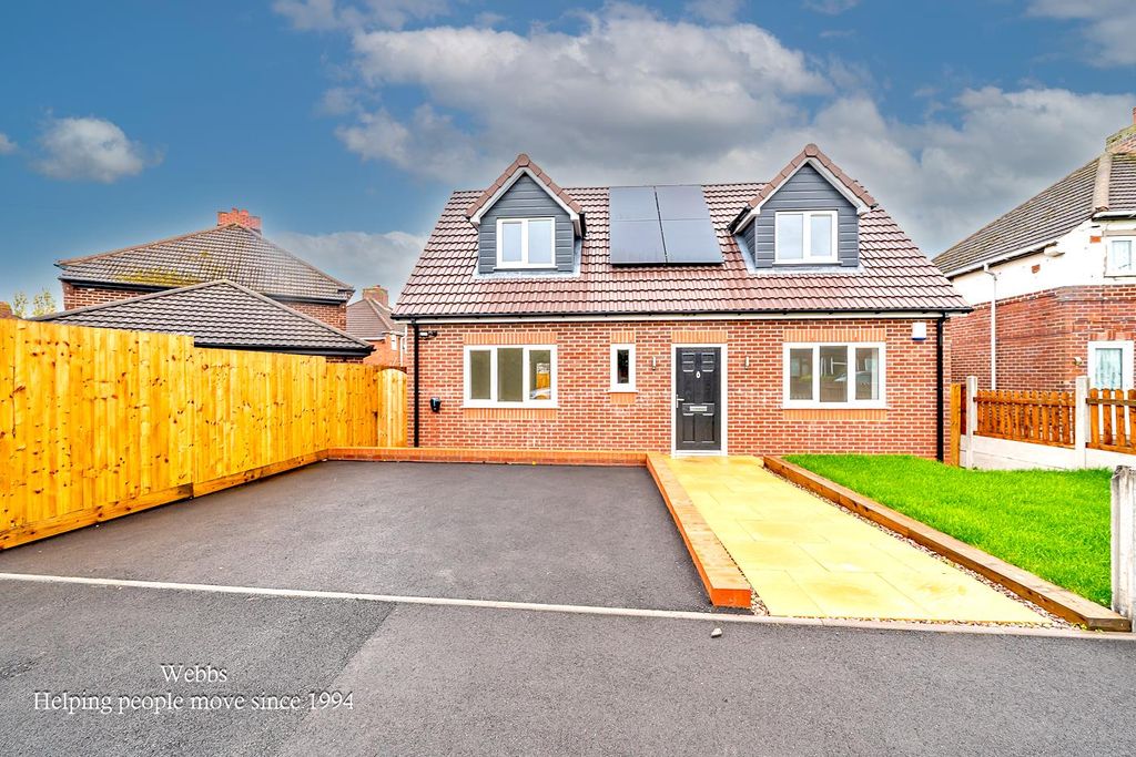 Property photo 1 of 28 Webbs-05089.Jpg