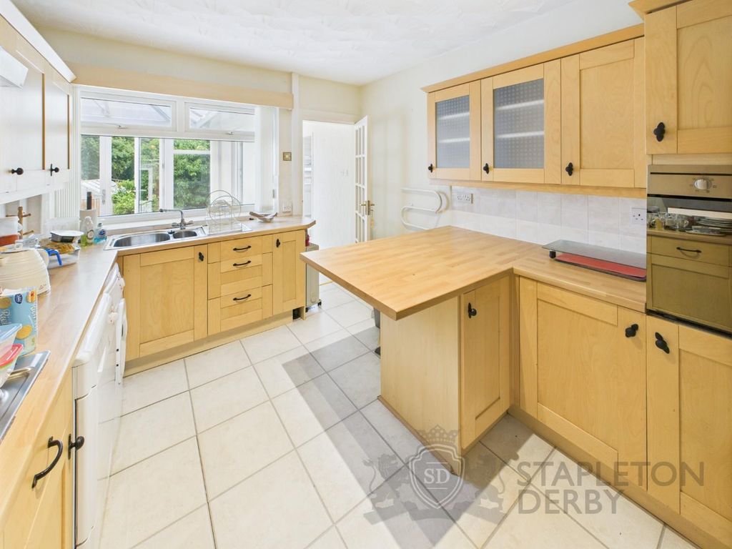 Property photo 3 of 17 Cam04720G0-Pr0101-Still007.Jpg