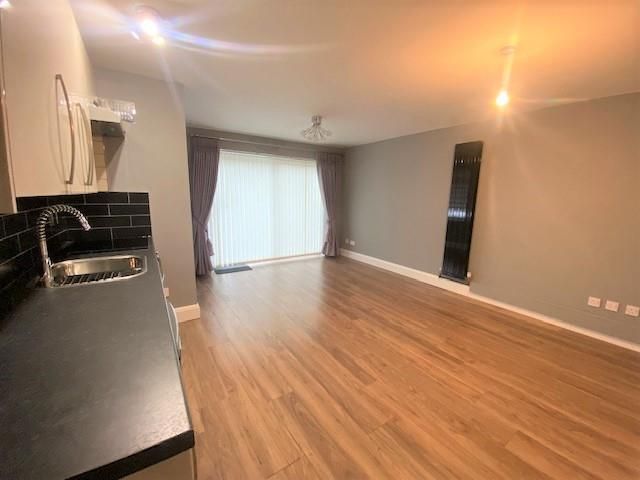 Property photo 3 of 6 Thumbnail_Img_8332m.Jpg