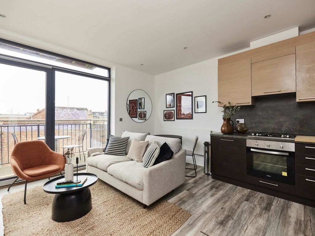 Property photo 2 of 15