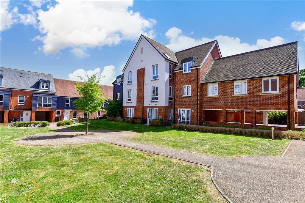 Property photo 2 of 8 External Lifestyle Photograph