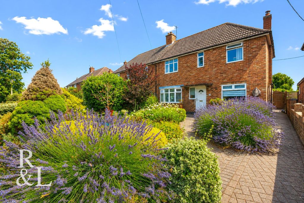 Property photo 1 of 29 Royston&Lund (1).Jpg