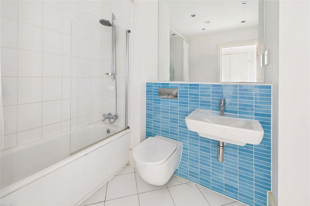 Property photo 3 of 3 Picture No. 02