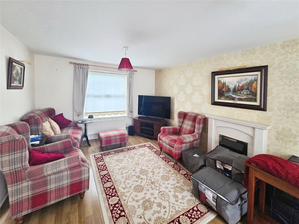 Property photo 3 of 15 Picture No. 06