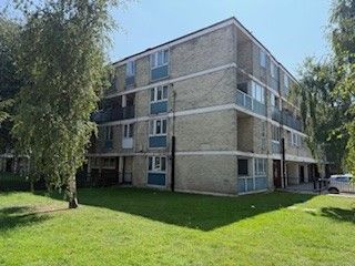 Property photo 1 of 32
