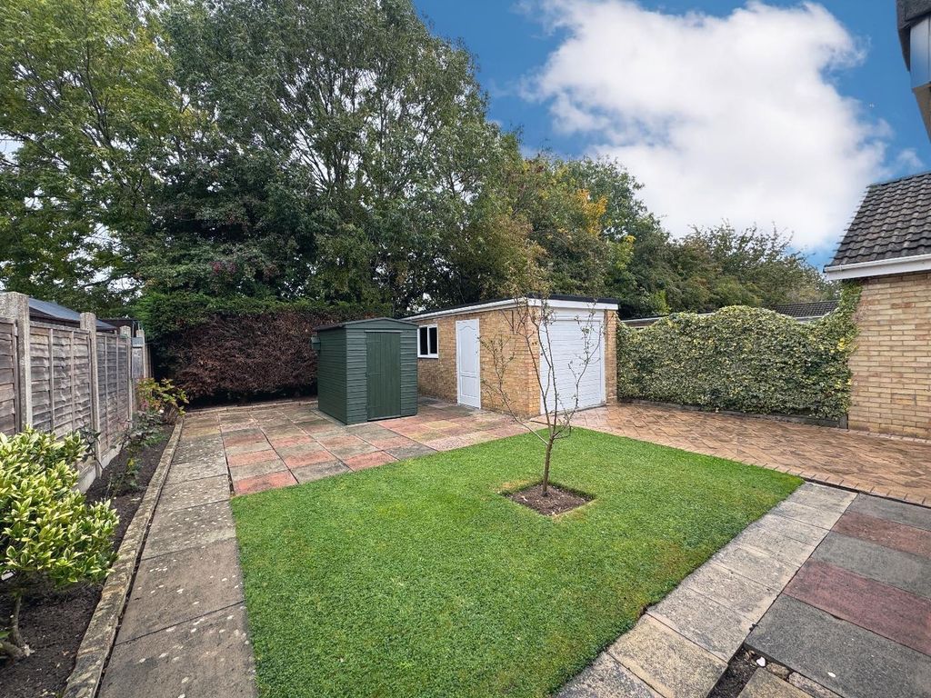 Property photo 3 of 10 Rear