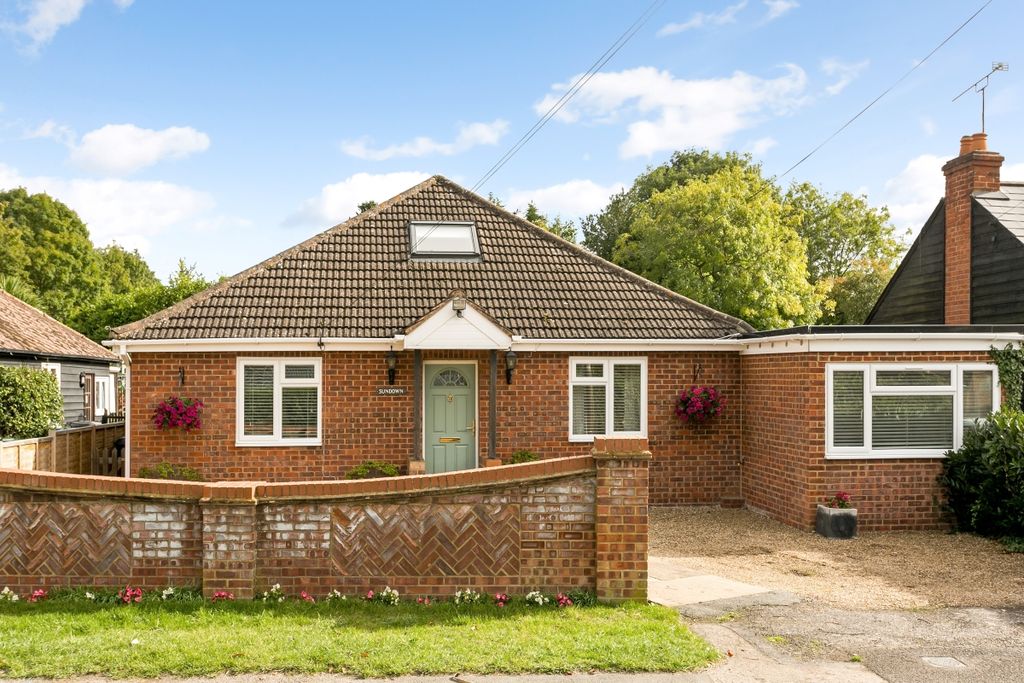 Property photo 3 of 16 Sundown 287809 (2)