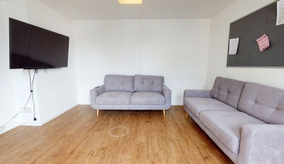 Property photo 2 of 9 7927475.Jpg
