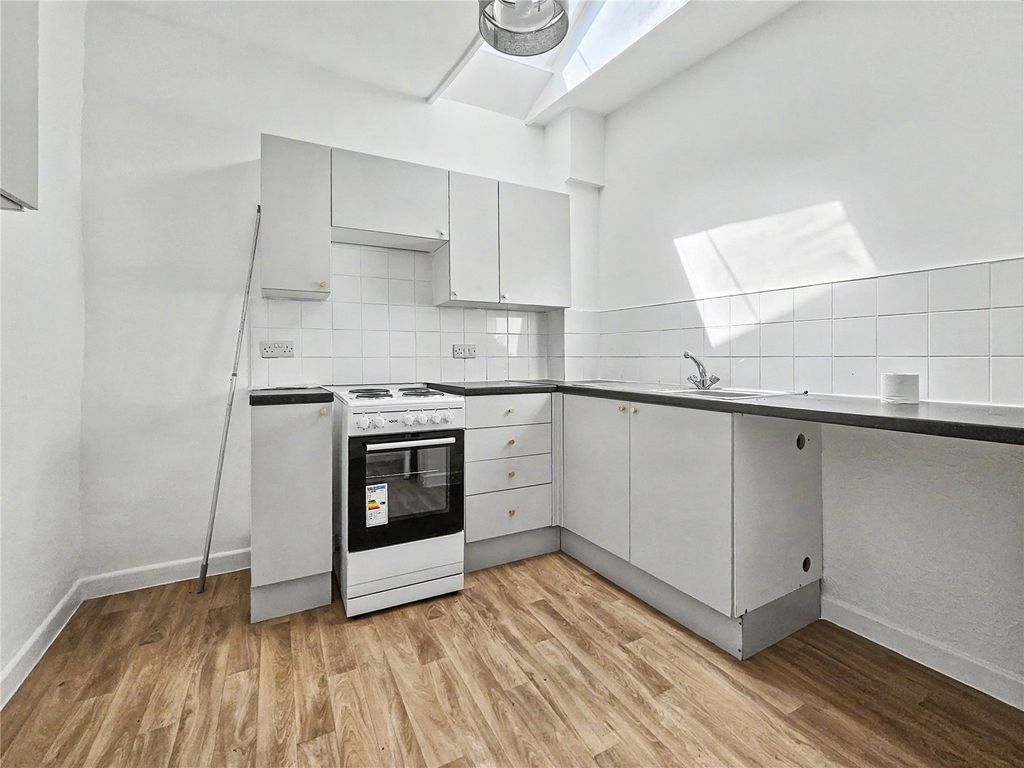 Property photo 3 of 13 Picture No. 09
