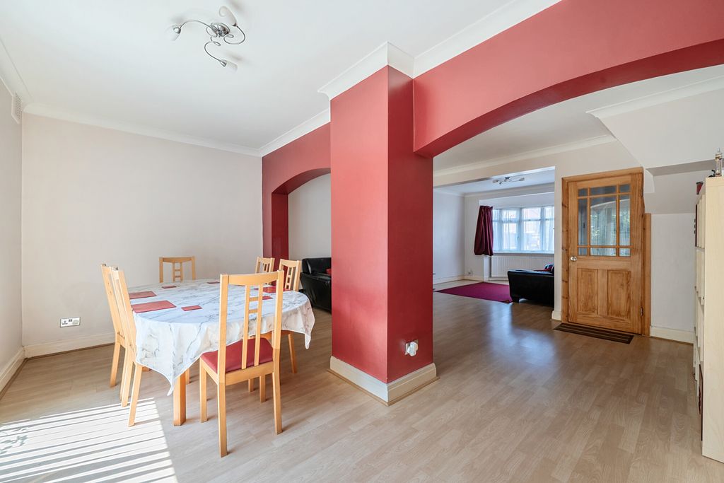Property photo 3 of 22 1314224-6-686d0Ab...