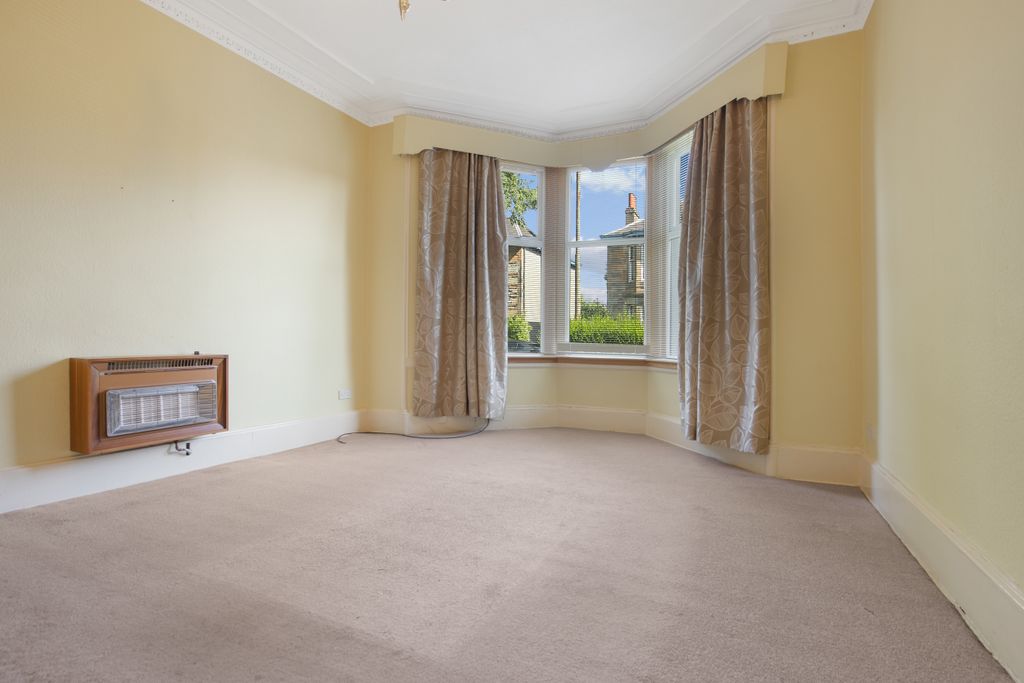 Property photo 3 of 31