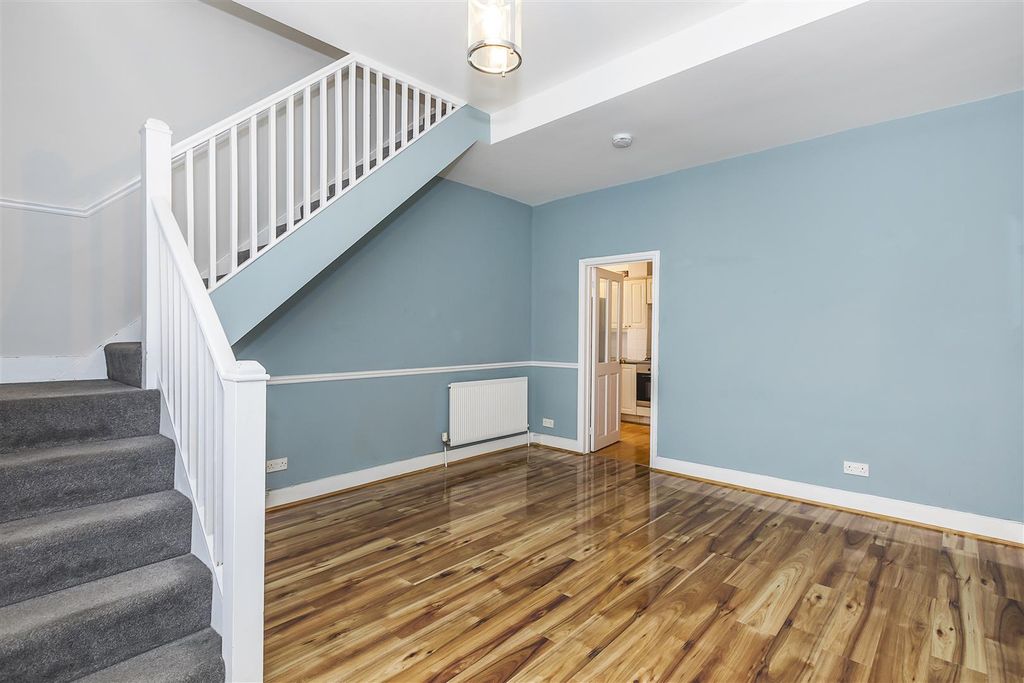 Property photo 1 of 15 1