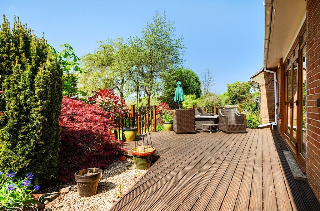 Property photo 3 of 23 1450293-20-69Ef7A...