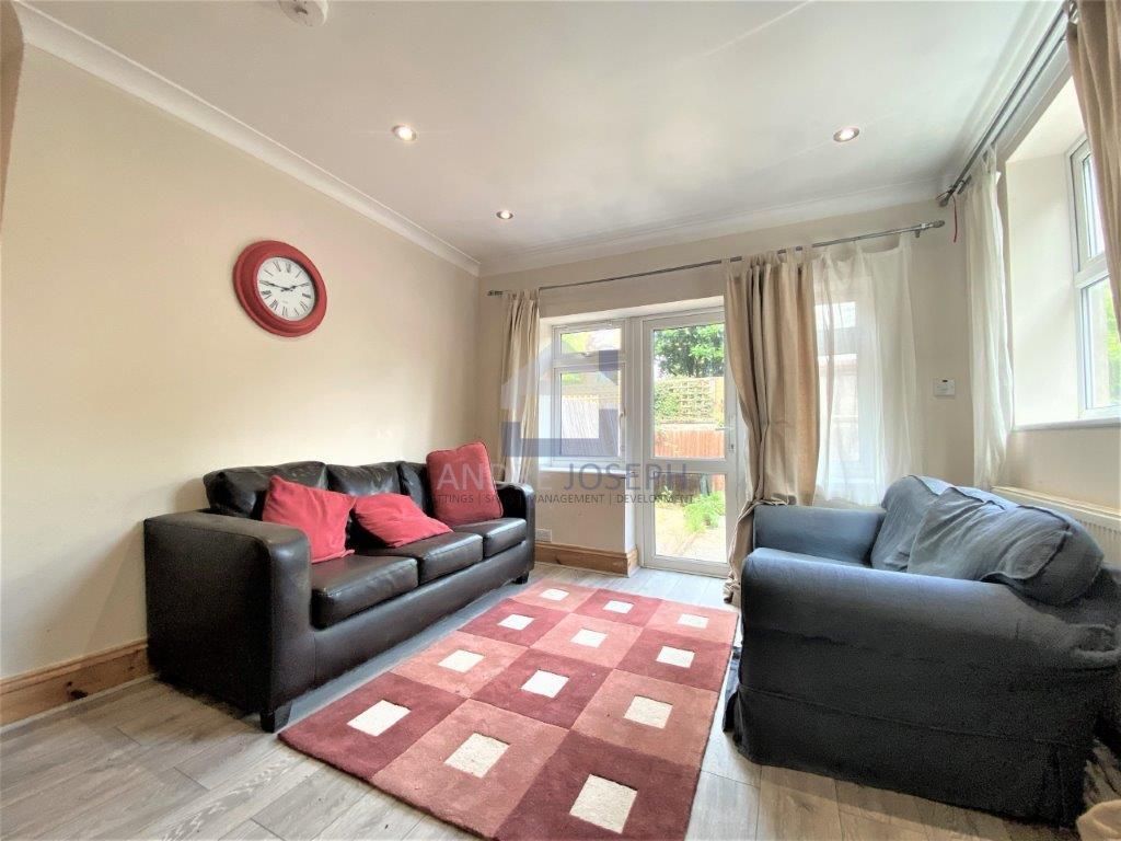 Property photo 1 of 7 Photo 1