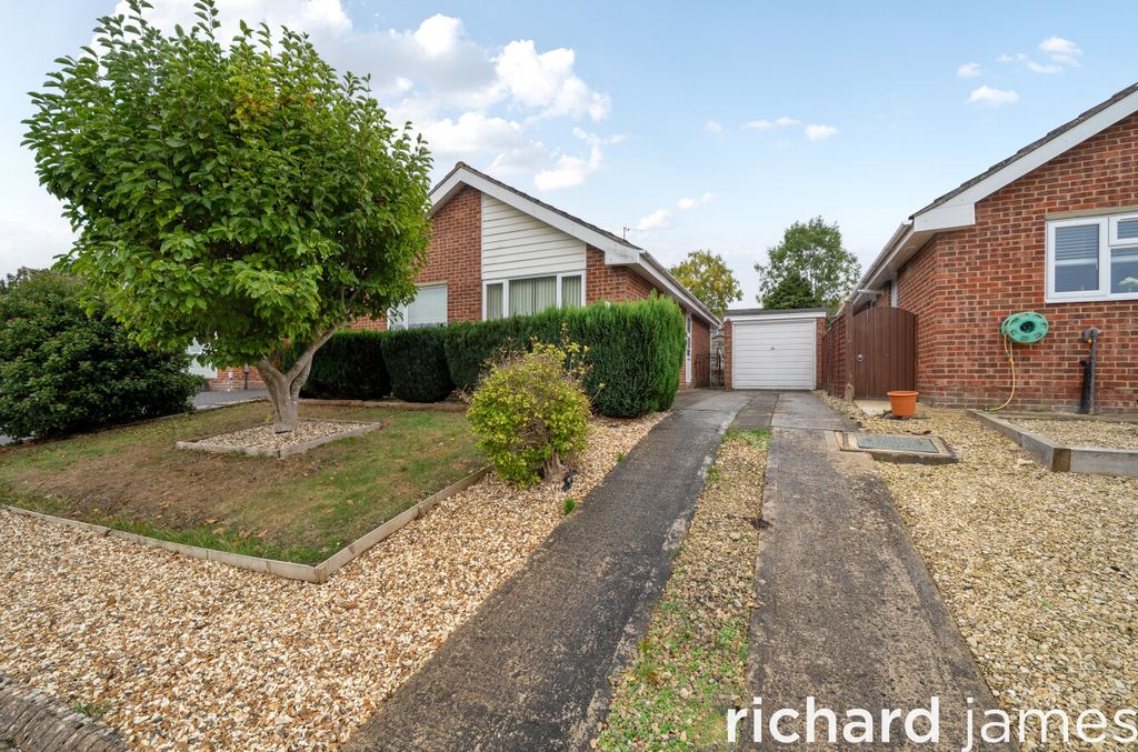 Property photo 1 of 10 7E4B673Ec1F4454396B23Df56A5Ea19F