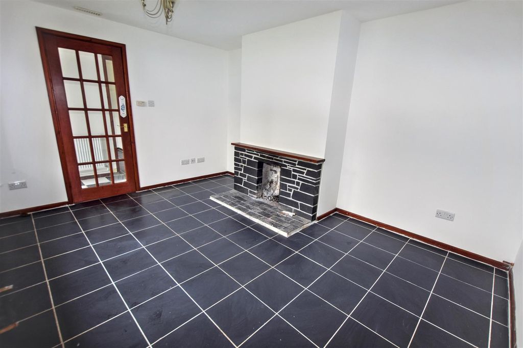 Property photo 2 of 15 Dsc_8651.Jpg