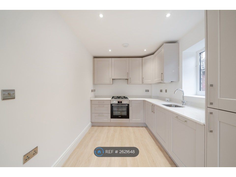 Property photo 2 of 10 Open Plan Living And Kitchen