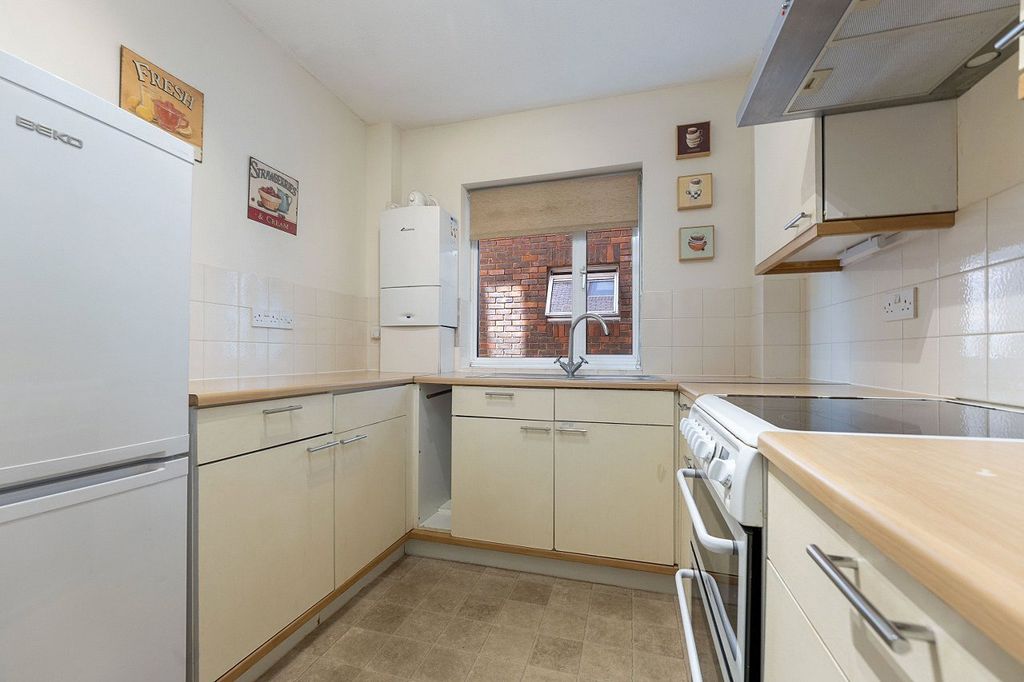 Property photo 3 of 10 Picture No. 04