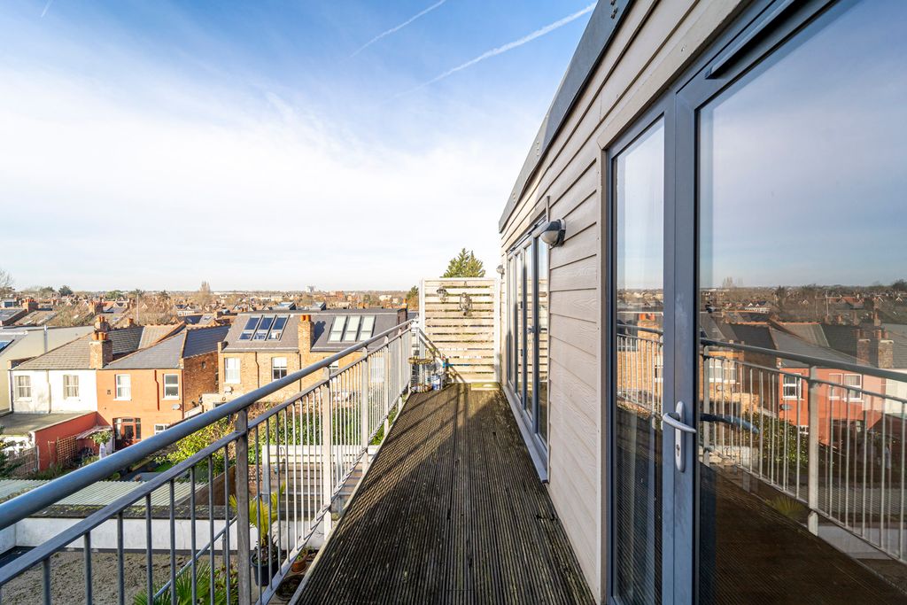 Property photo 2 of 12 Ndb08792