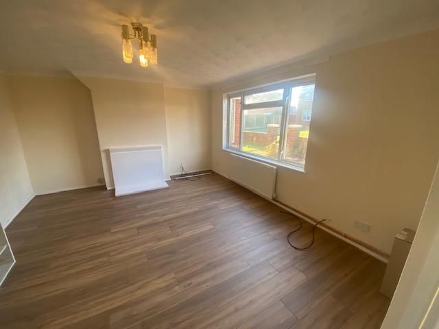 Property photo 3 of 11 Gallery