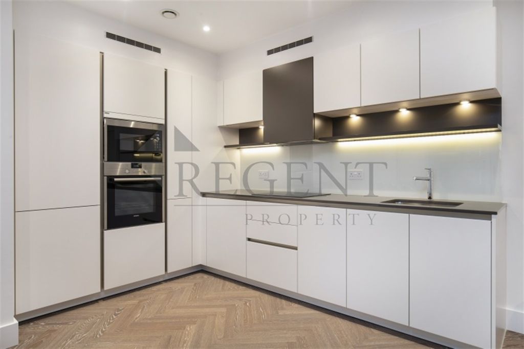 Property photo 1 of 8 Kitchen