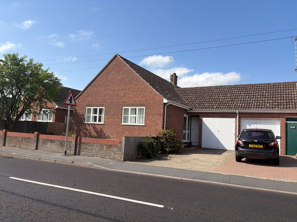 Property photo 1 of 7