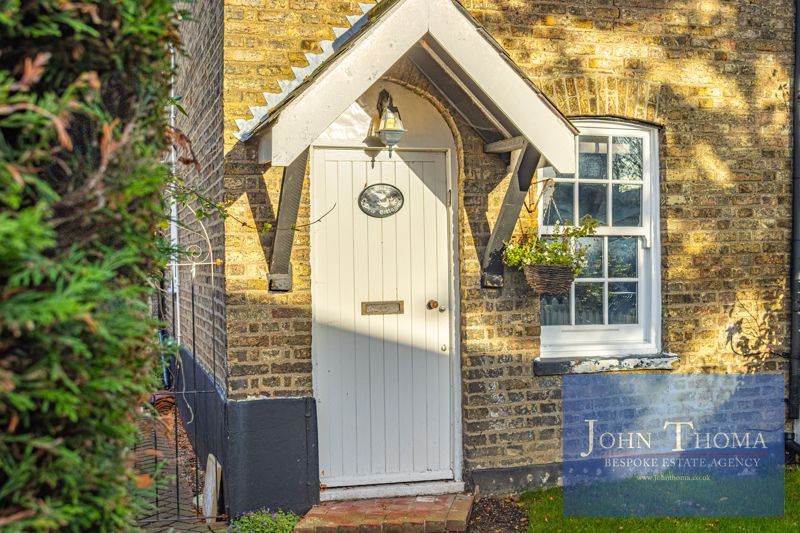 Property photo 2 of 19 Photo 2