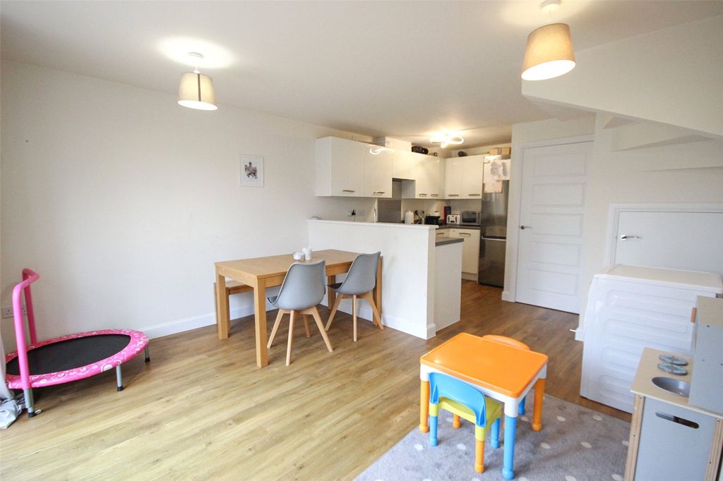 Property photo 3 of 24 Picture No. 19