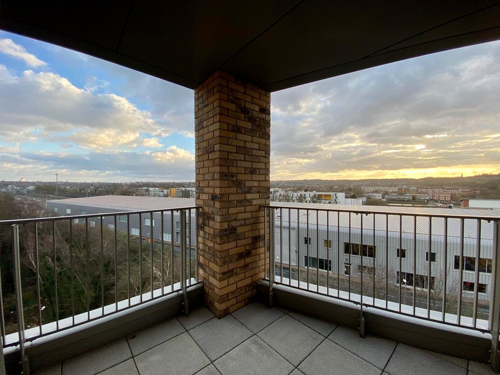 Property photo 3 of 9