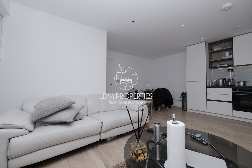 Property photo 1 of 6