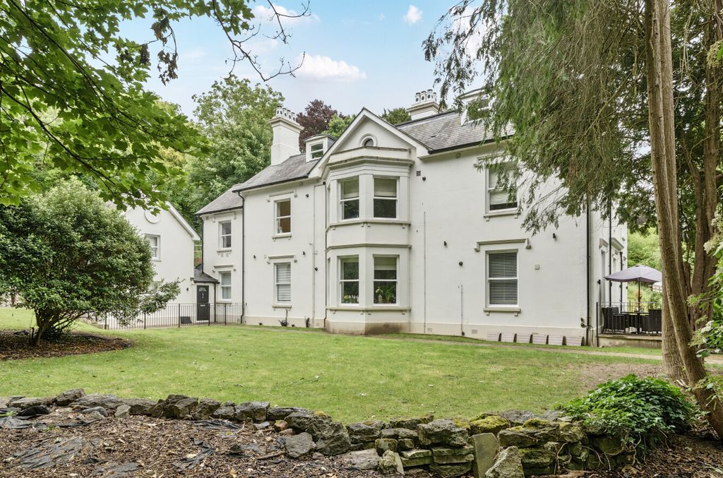 Property photo 1 of 16 1302105-5-683Edc3...