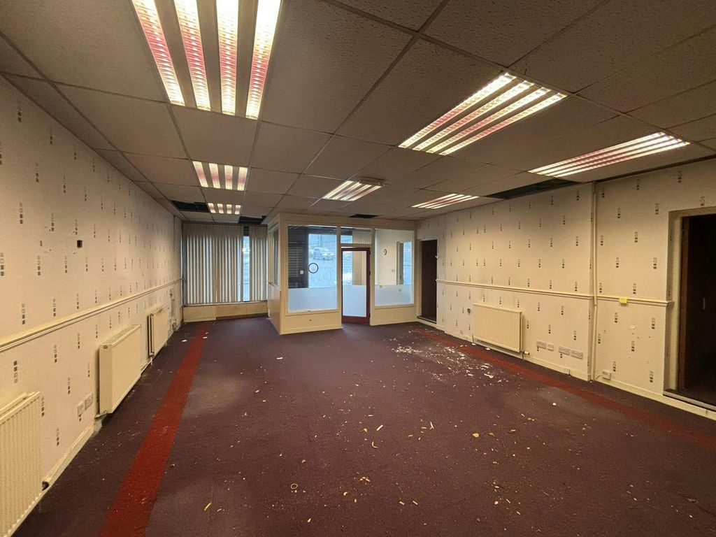 Property photo 2 of 4 Photo20251117153639 11.Jpg