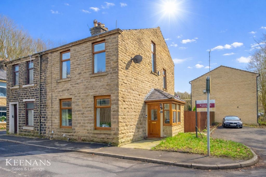 Property photo 1 of 33 1.Png