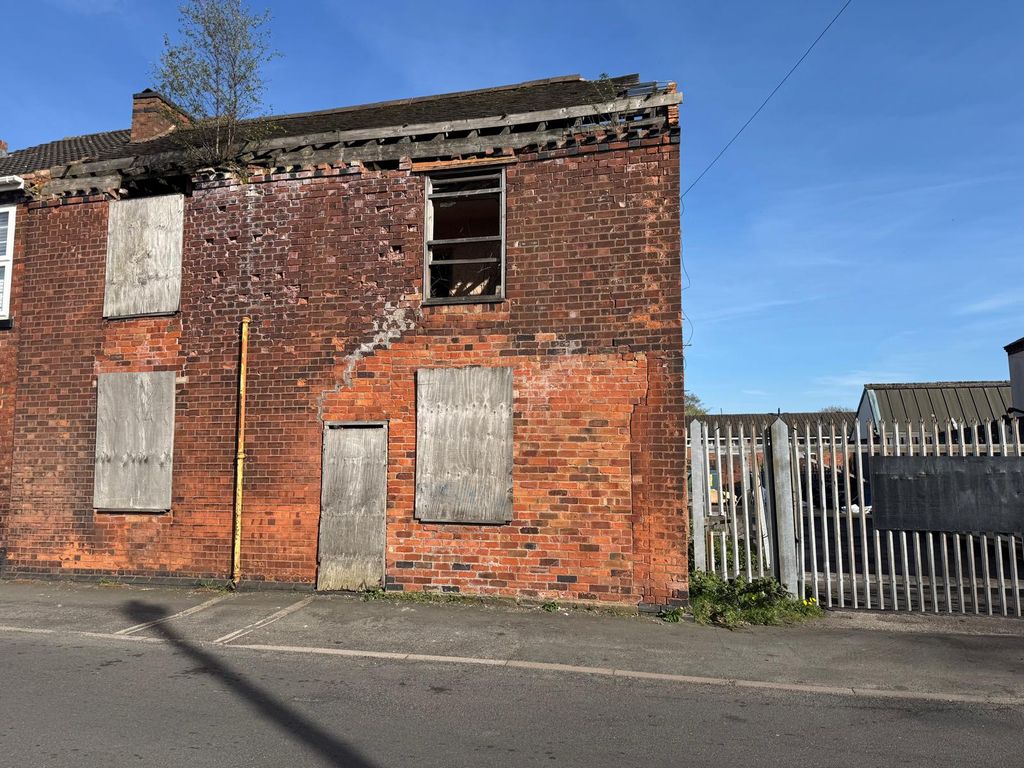 Property photo 1 of 7 1