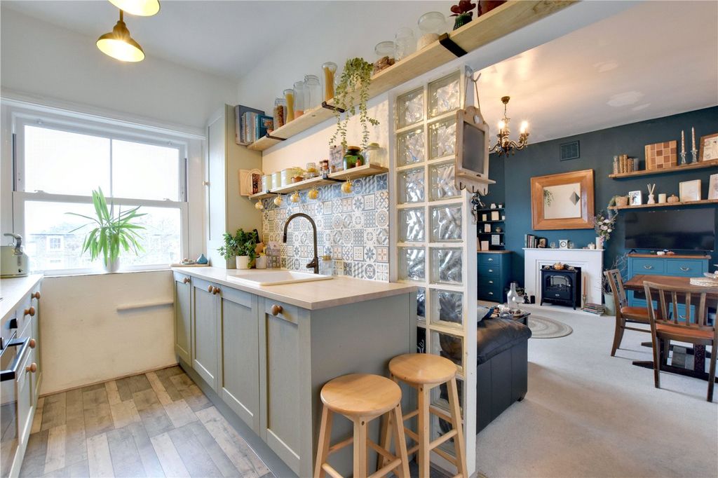 Property photo 3 of 14 Picture No. 20