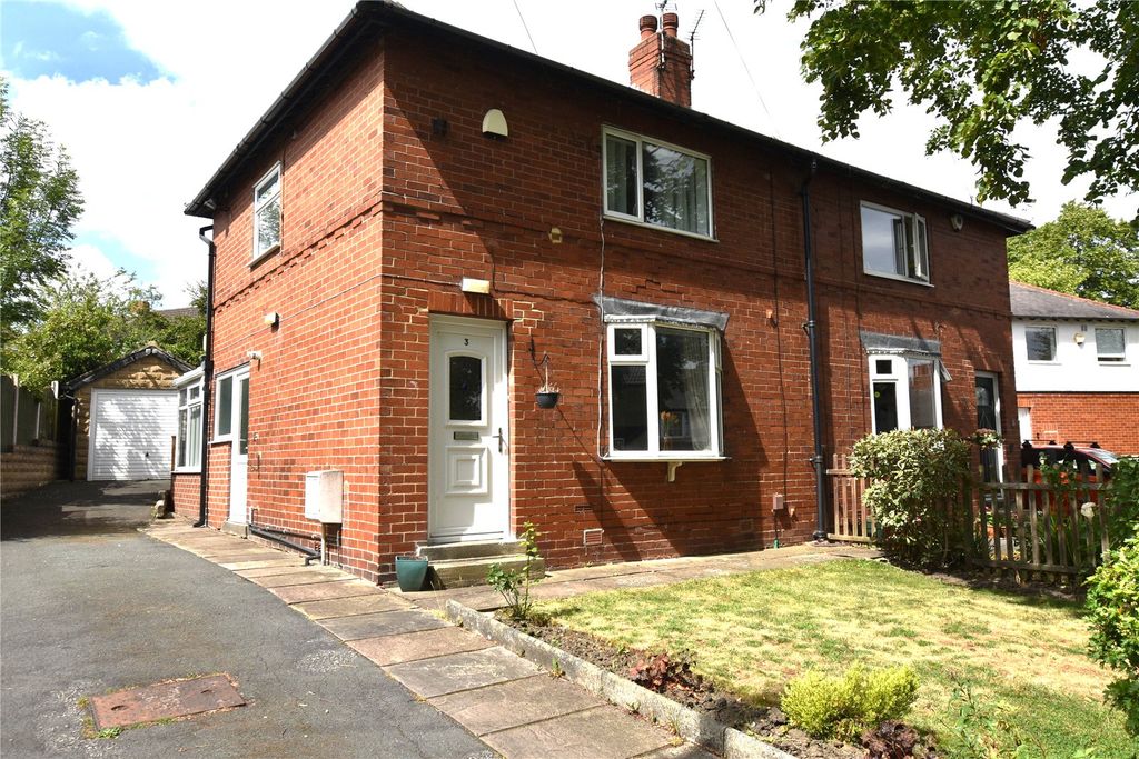 Property photo 1 of 14 Front