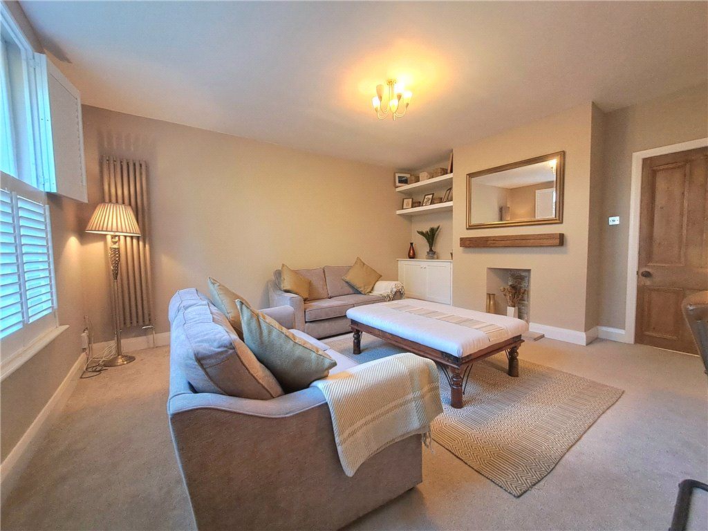 Property photo 2 of 17 Living Room