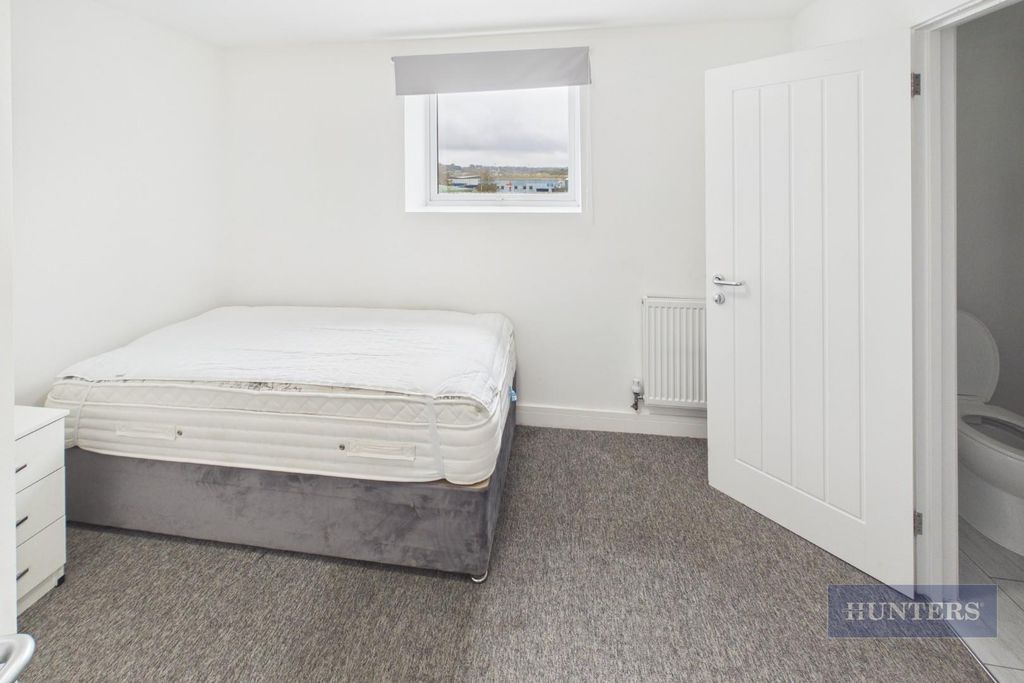 Property photo 2 of 6 Room 2 Jesters.Jpg