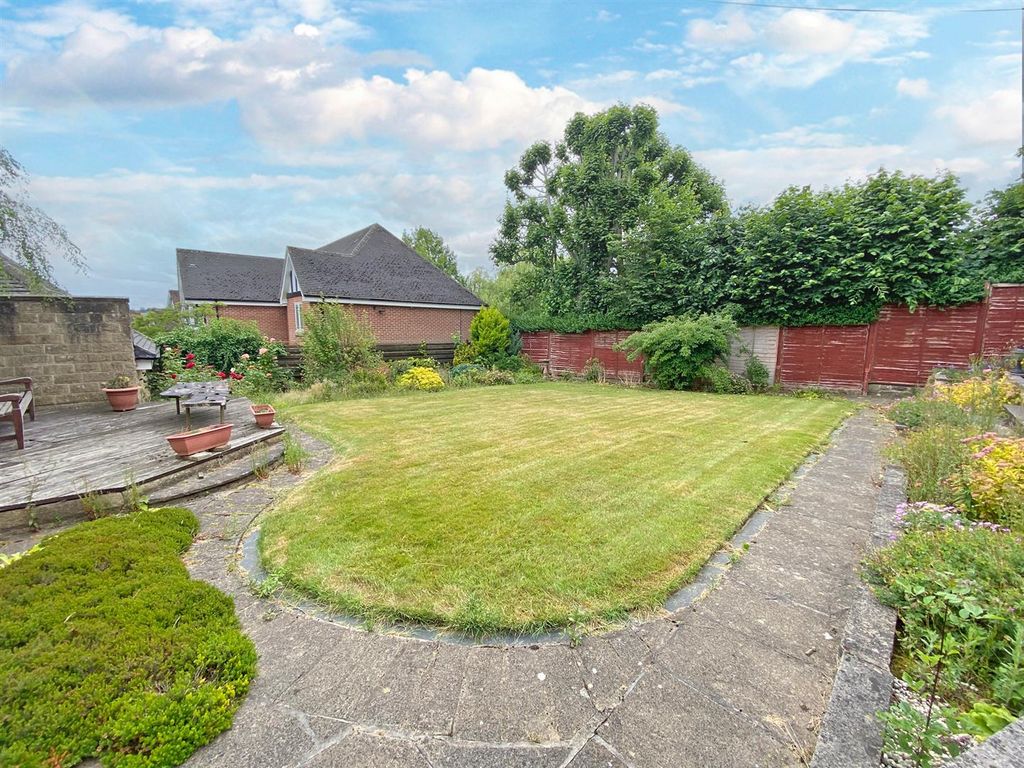 Property photo 3 of 18