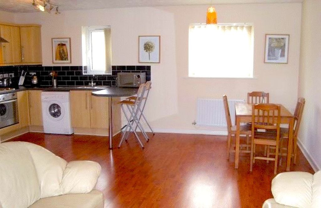 Property photo 2 of 6 Photo 10