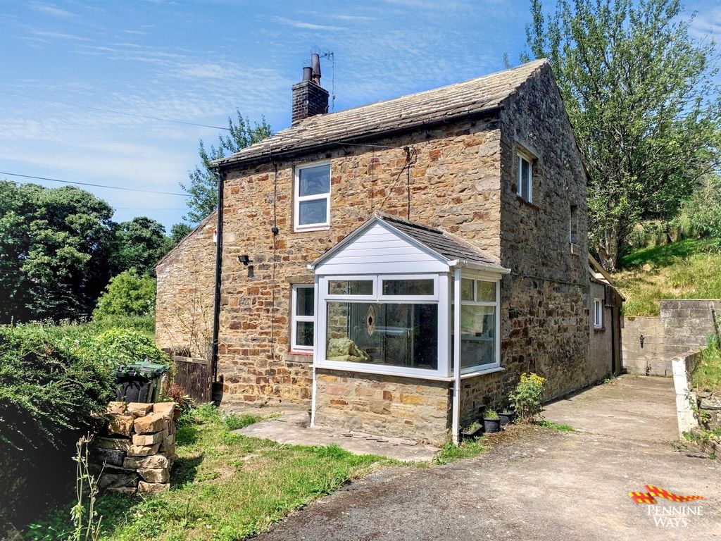 Property photo 2 of 18