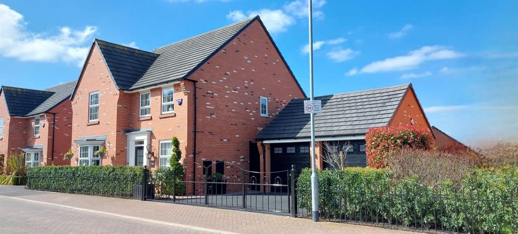 Property photo 1 of 45 Img-20260112-Wa0000.Jpg