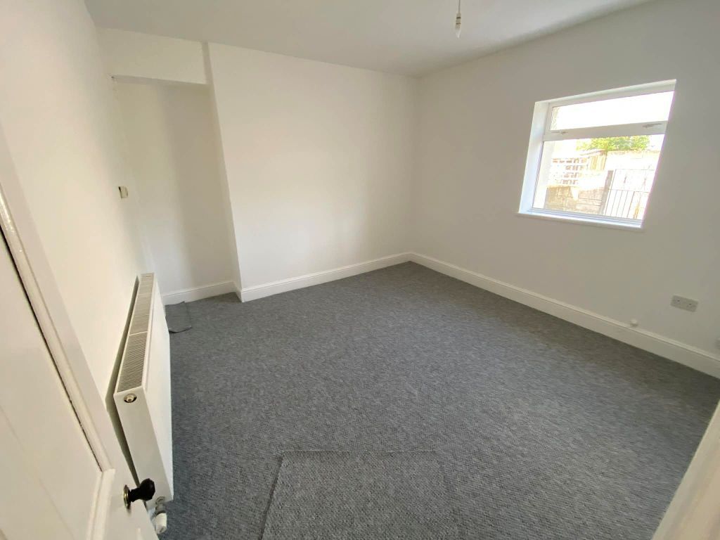 Additional image 3 of 3 bed terraced house to rentTrinity Road, Llanelli SA15