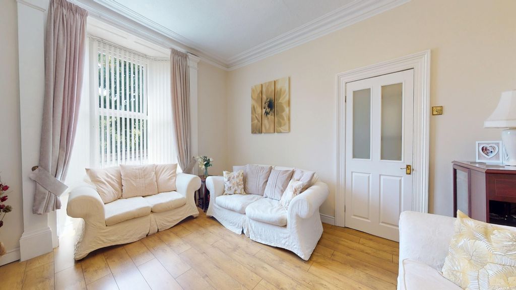Property photo 3 of 45 5248785