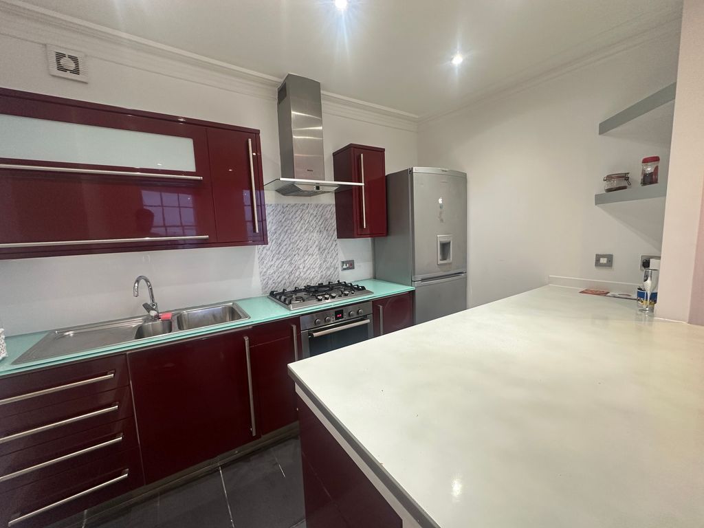 Property photo 3 of 9 Property