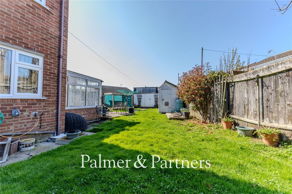 Property photo 2 of 15 Picture No. 04