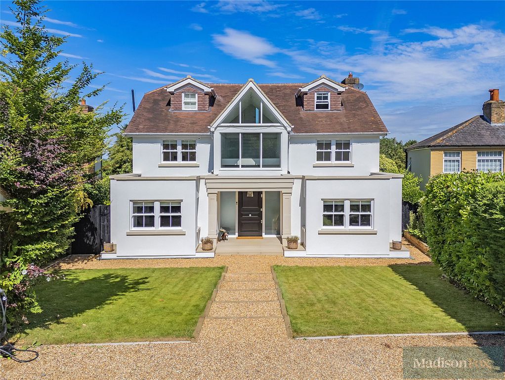 Property photo 1 of 51 Picture No. 06