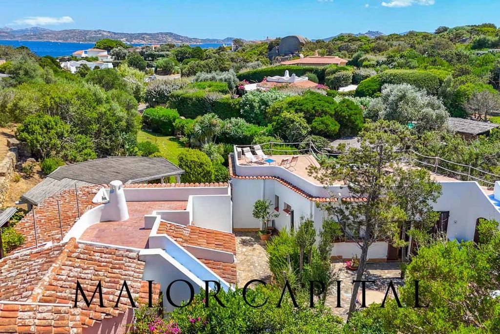 Property photo 2 of 63