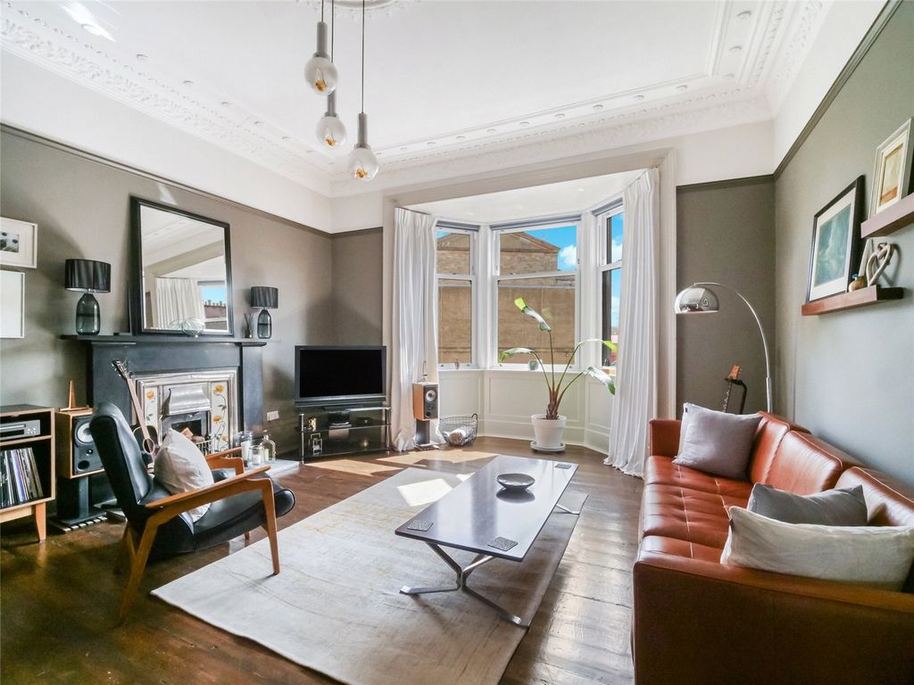 Property photo 3 of 21 Picture No. 07