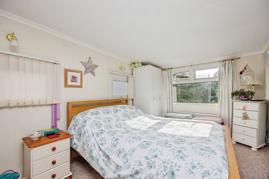Additional image 9 of 1 bed property for saleHazelmere Avenue, Buckler Village, St. Austell, Cornwall PL25